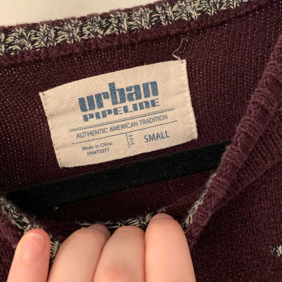 Deer sweater - Picture 2 of 2